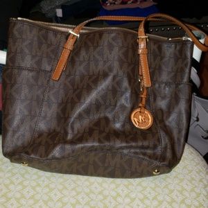 Michael kors brown bag